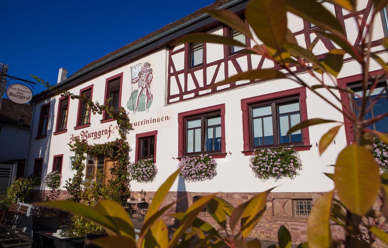 Hotel Zum Burggraf Neuleiningen Exterior foto